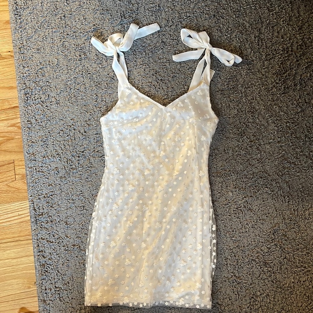 Francescas size xxs white lace dress